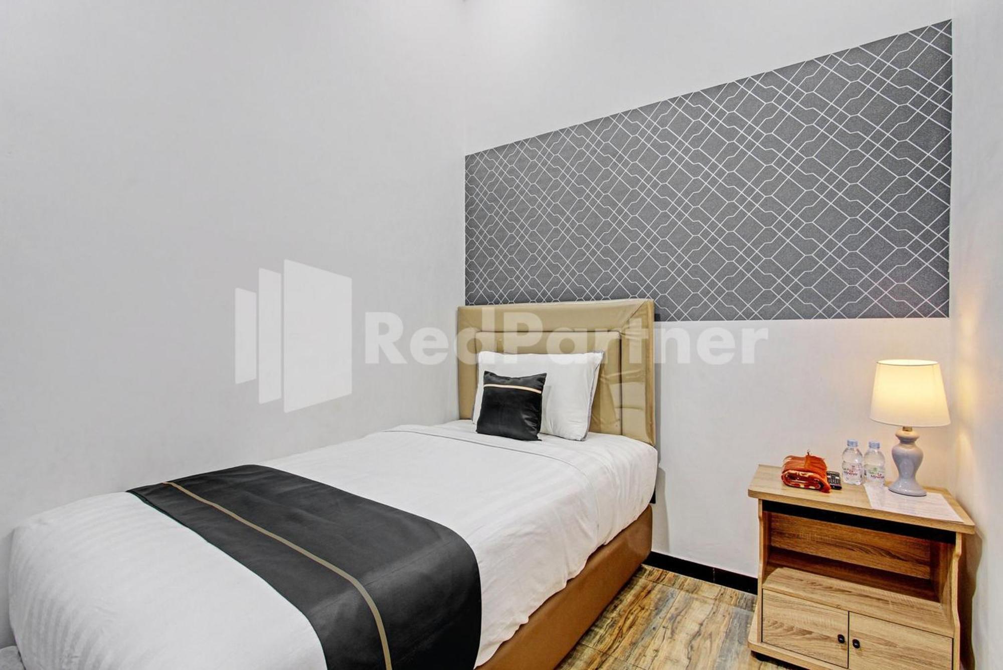 House N Coffee 55 Temanggung Redpartner Hotel Buitenkant foto