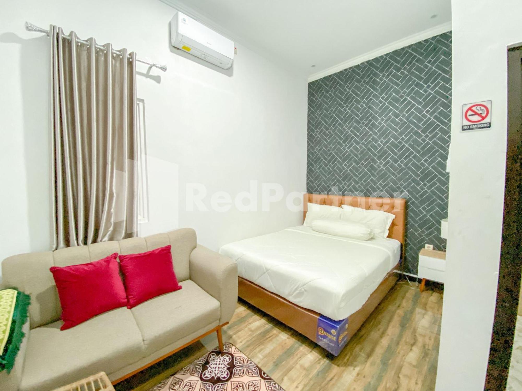 House N Coffee 55 Temanggung Redpartner Hotel Buitenkant foto