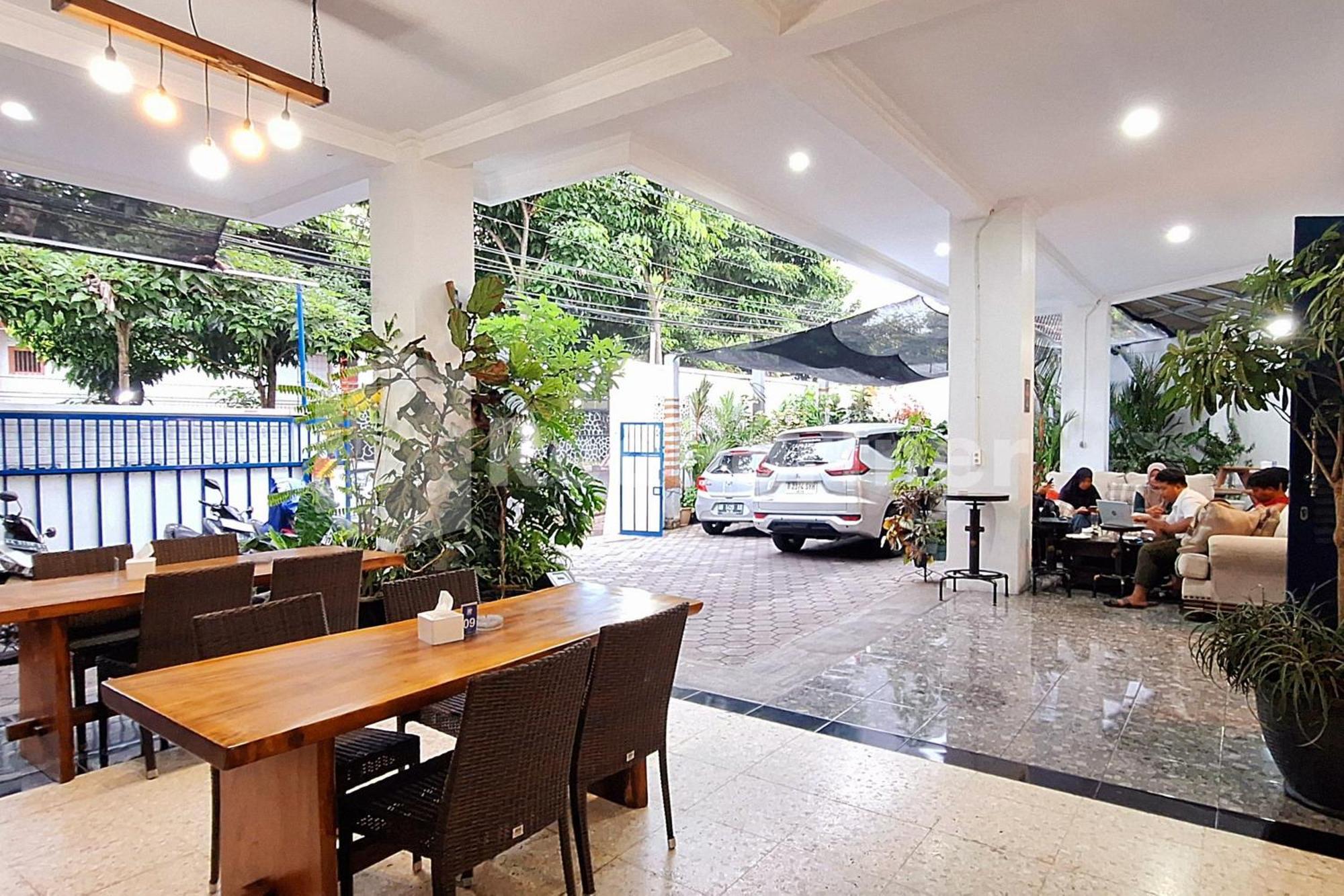 House N Coffee 55 Temanggung Redpartner Hotel Buitenkant foto